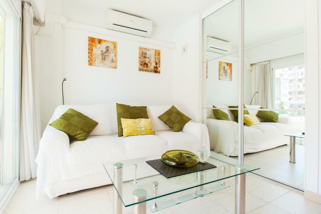 Hotel Apartamento Pyr Fuengirola Private Sunny Pool Side Exteriör bild